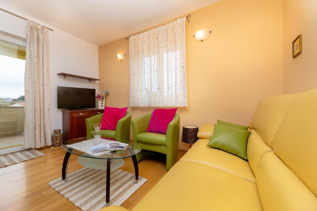 Golden Hope 4+1 Apartment Krk Krk Town Exterior photo